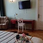 Julia Lacplesa Appartement *