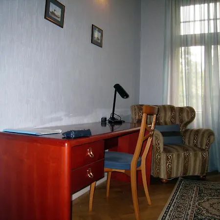 Julia Lacplesa リガ