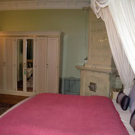 Julia Lacplesa アパート *