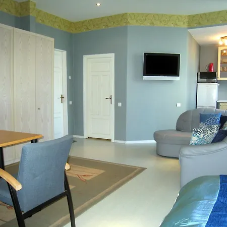 Julia Lacplesa アパート *