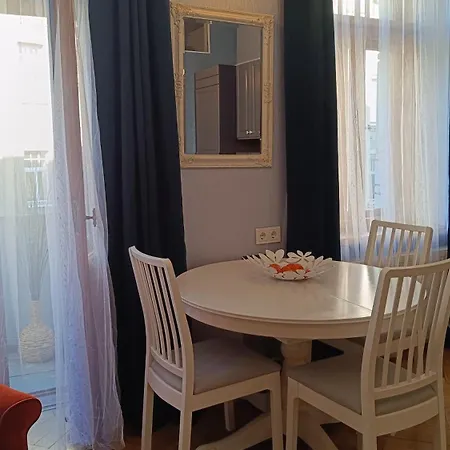 Julia Lacplesa Appartement Riga