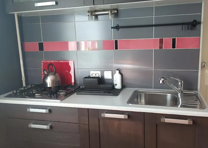 Julia Lacplesa Апартаменты Рига