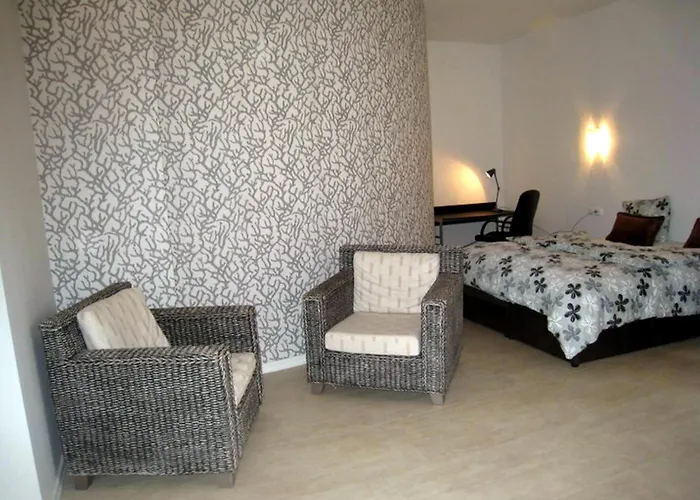 Julia Lacplesa * Ryga